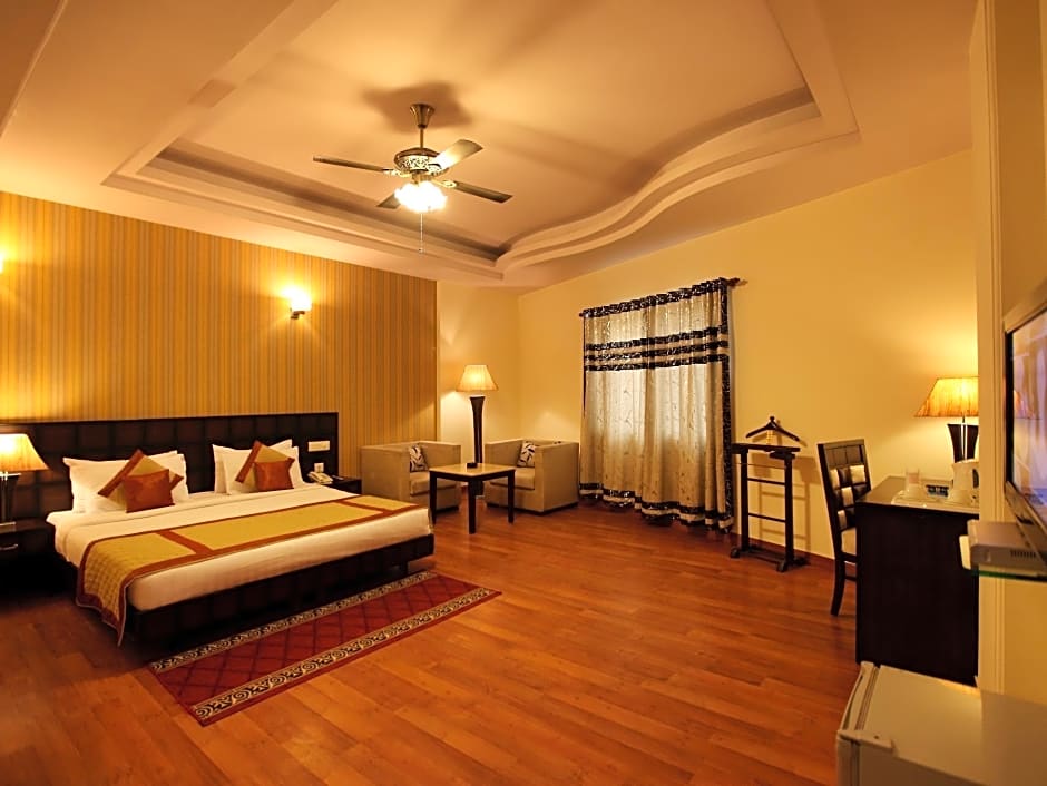 Hotel The Class, Delhi Airport