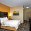 La Quinta Inn & Suites by Wyndham Lincoln