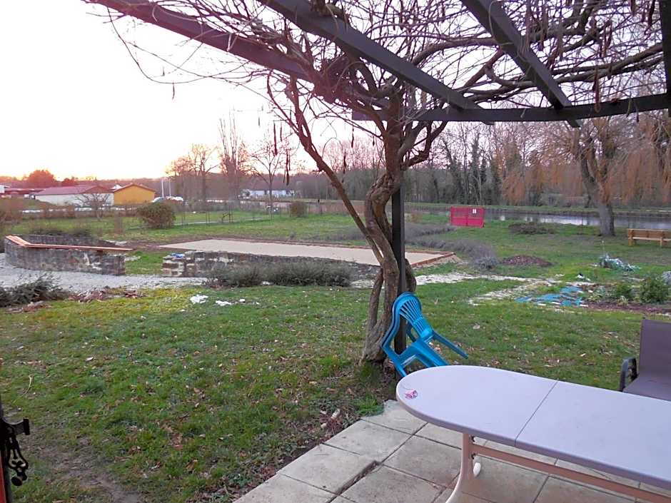 Calme au Canal de Centre