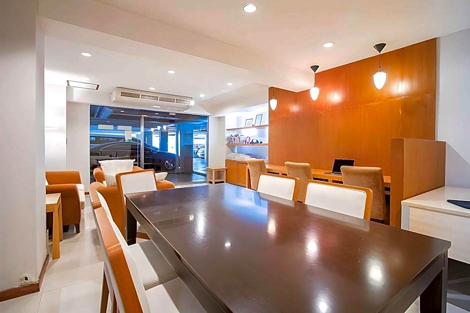 The Residence Rajtaevee Hotel