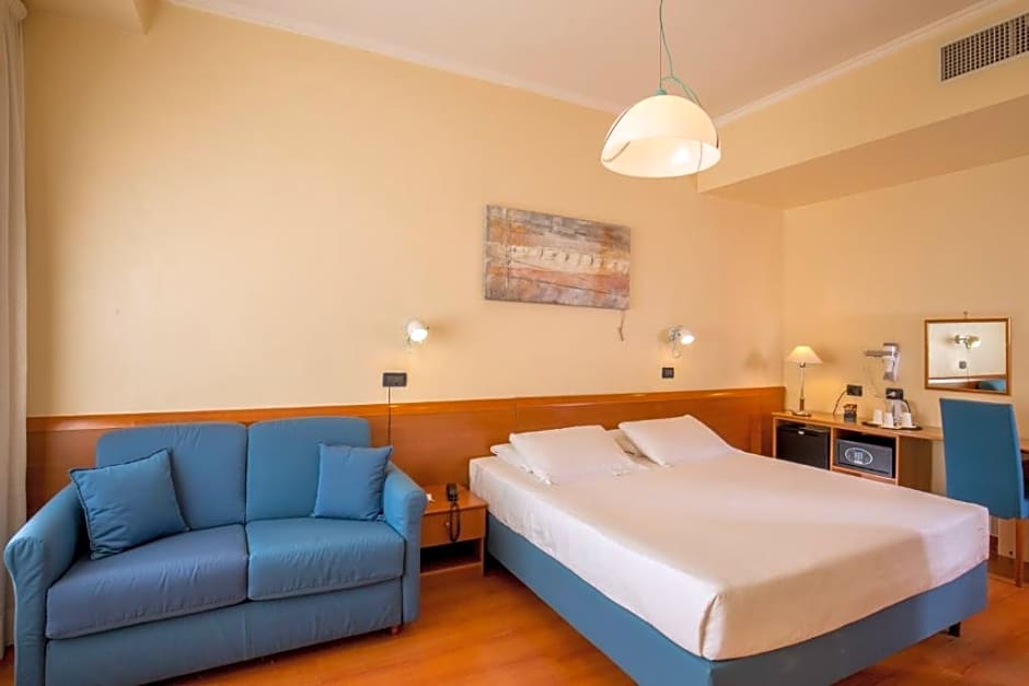 Best Western Globus Hotel