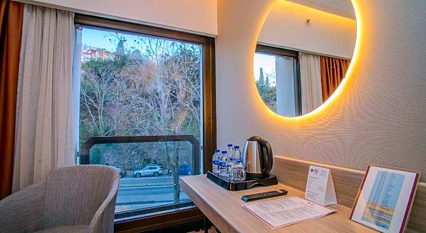 Best Western Plus Hotel Konak