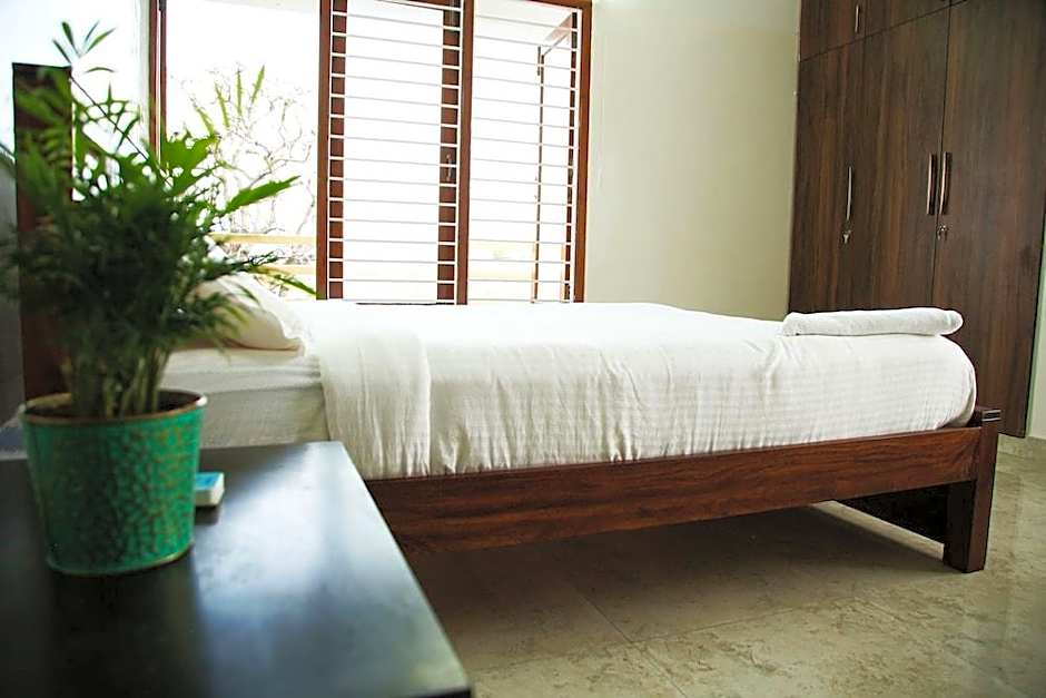 Kolam Elliots Beach – Chennai, IL