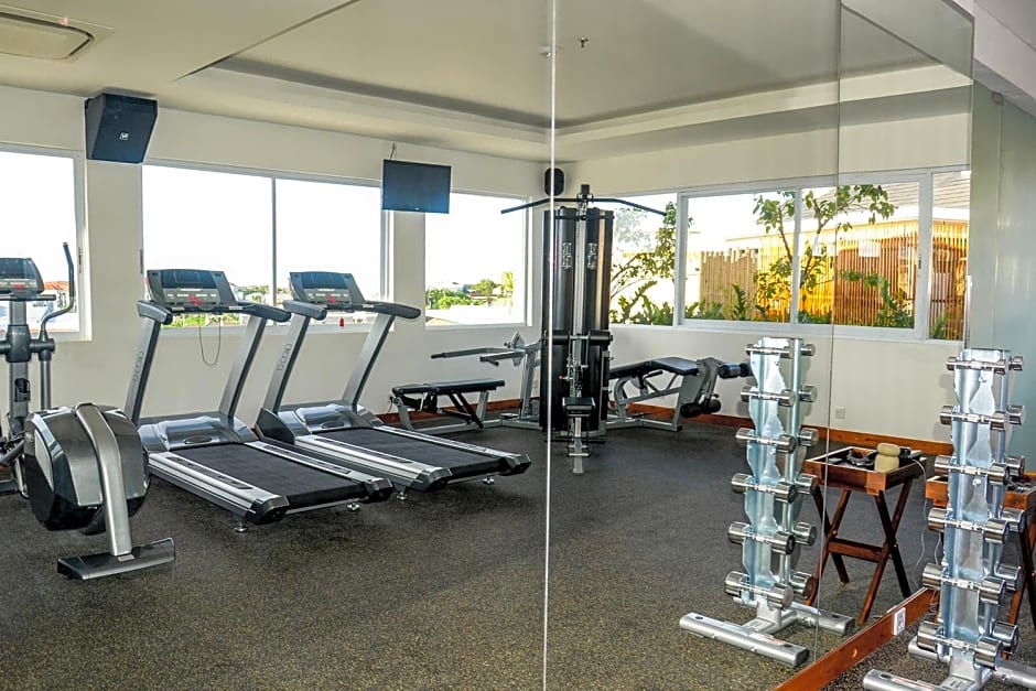 THE 1O1 Bali Fontana Seminyak