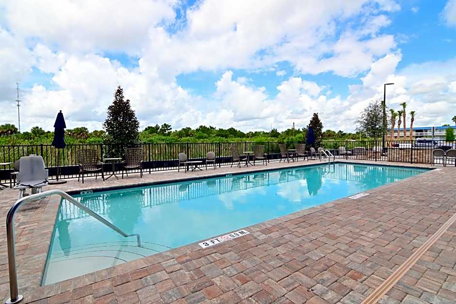 Comfort Suites Titusville Near Kennedy Space Center