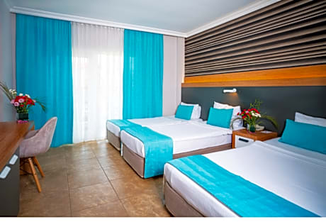 Quadruple Room for 4 People