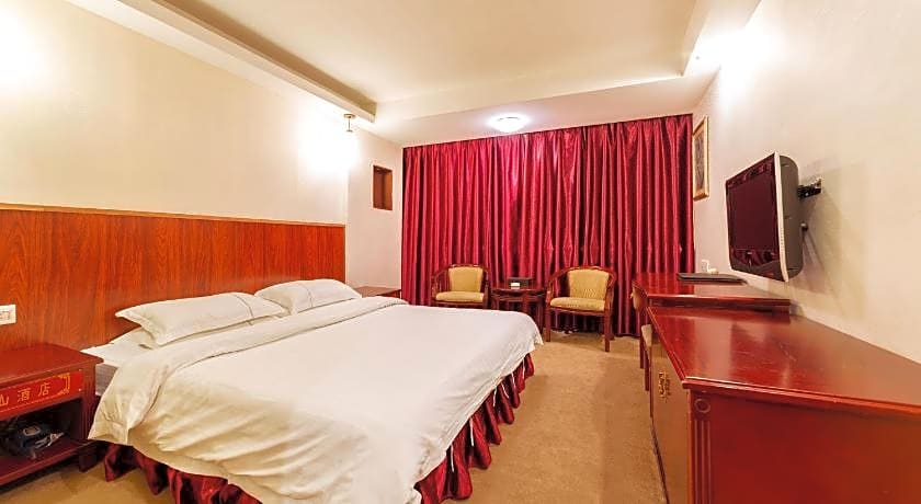 Junshan Hotel