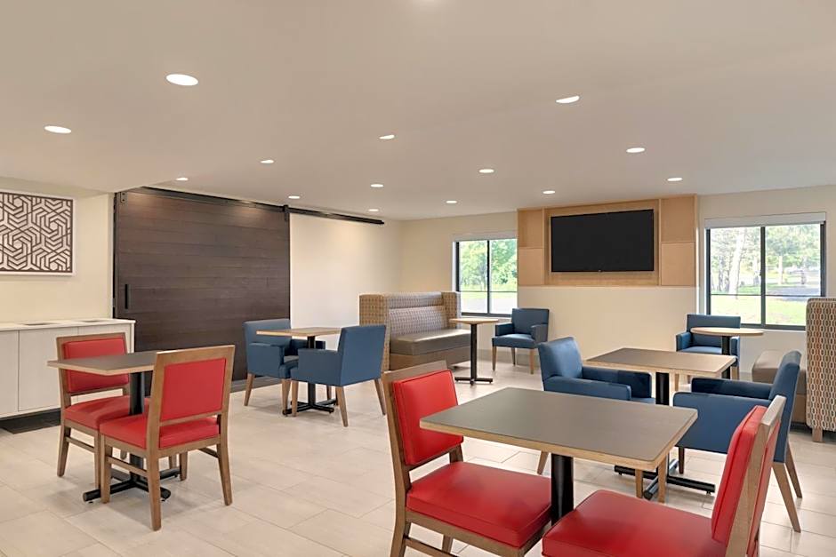 Holiday Inn Express Plattsburgh By IHG