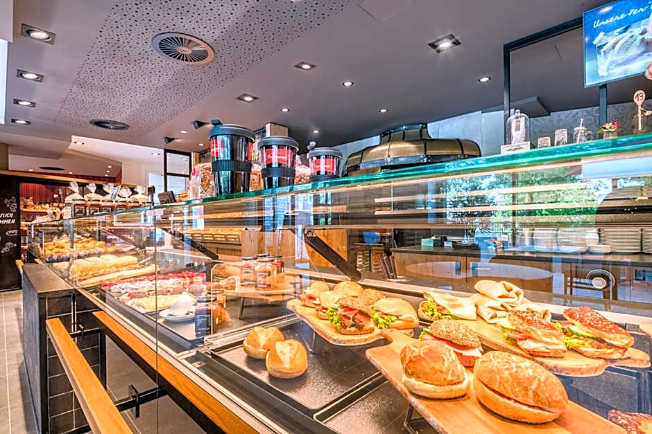 Stadthotel Lohne, Self Check In, mit Bäckerei und Cafe