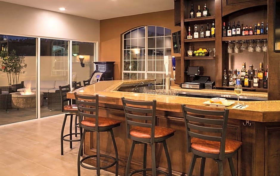 Es Park 10 Hotel – Houston, TX