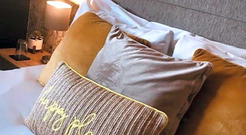 Sutton Staithe Hotel