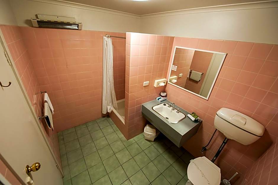 Parklane Motel