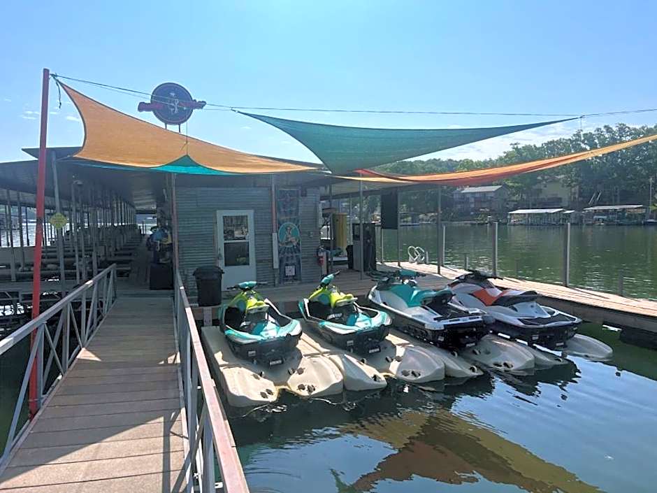 Buddy's Harbor