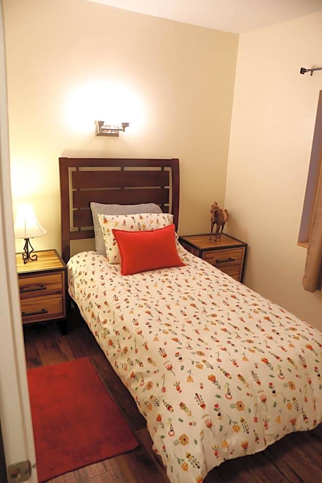 Mancos Inn