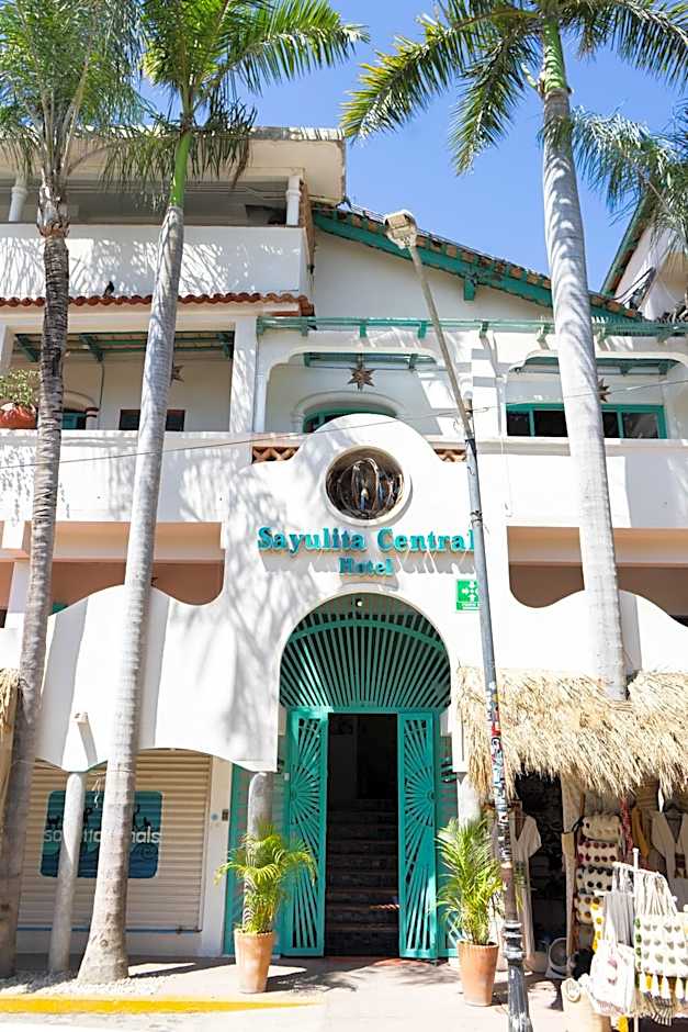 Sayulita Central Hotel