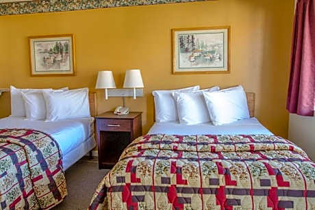 Superior Double Room with Two Double Beds