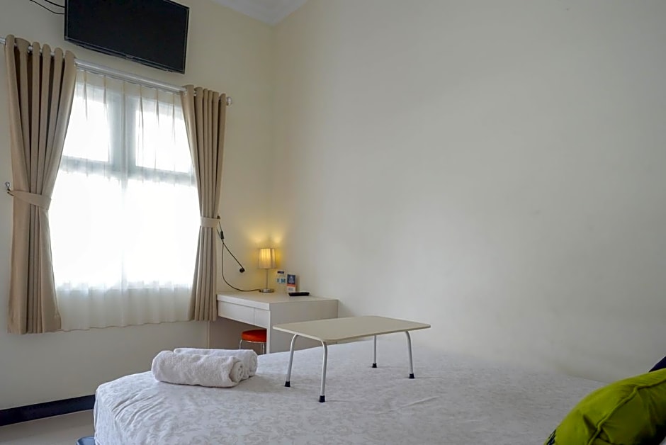 Urbanview Hotel Syariah Casa Azmya Yogyakarta by RedDoorz