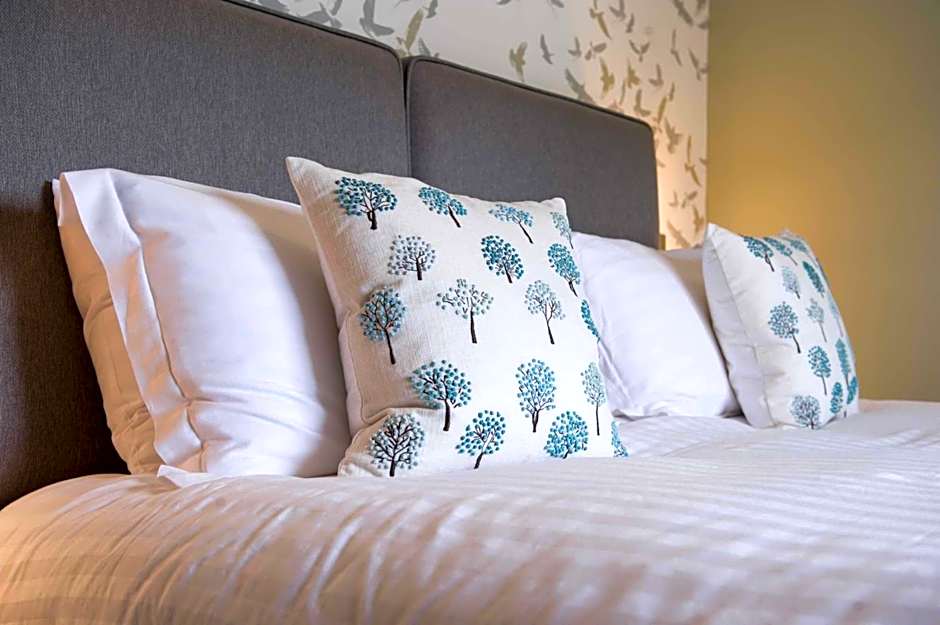 The Hare and Hounds, Levens