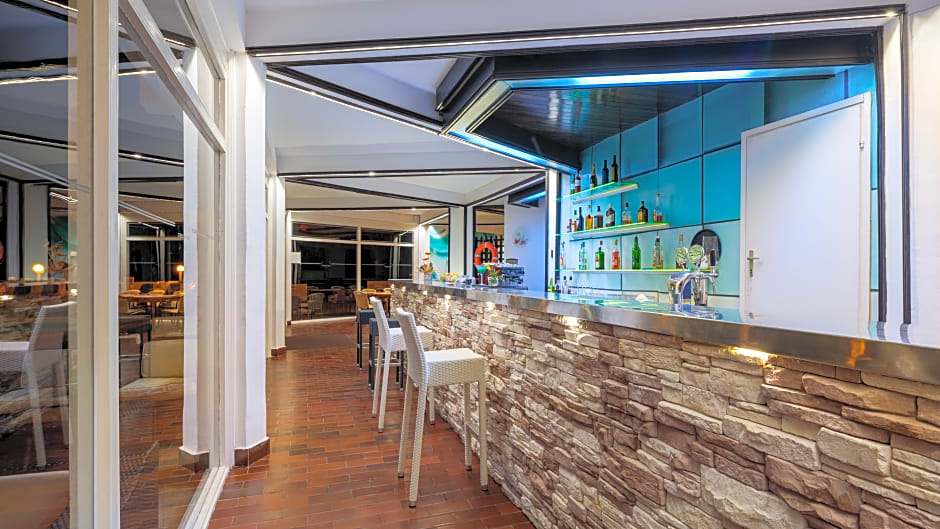 Fontana Bayside Park