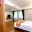Avion Hotel
