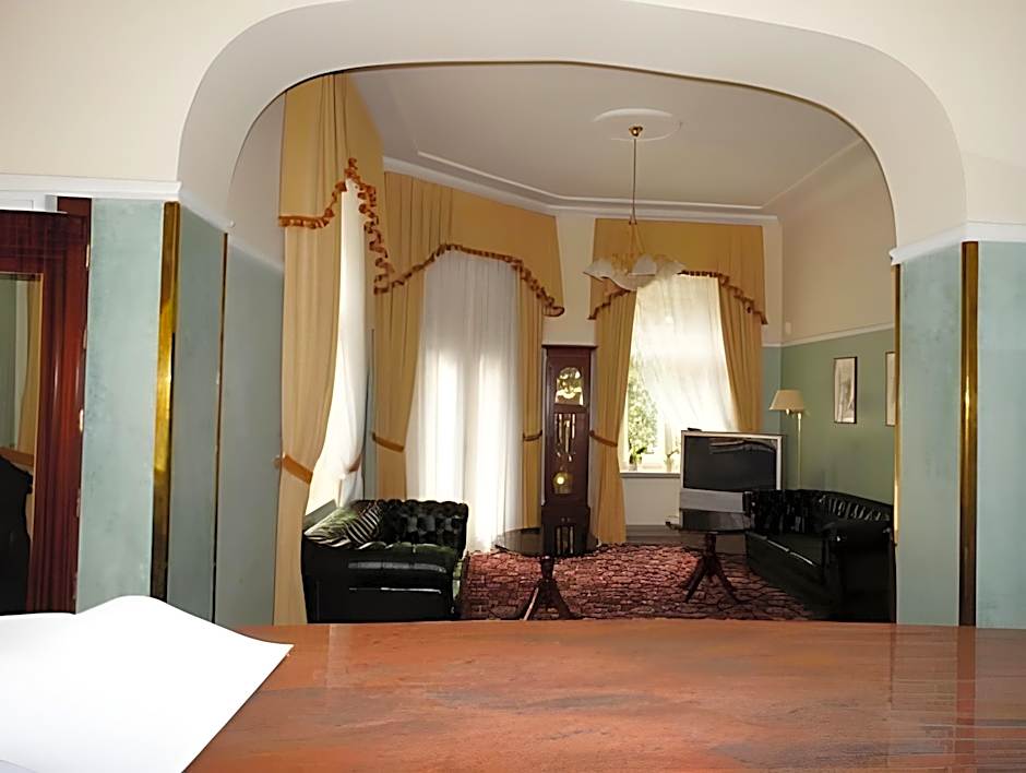 Hotel Mignon