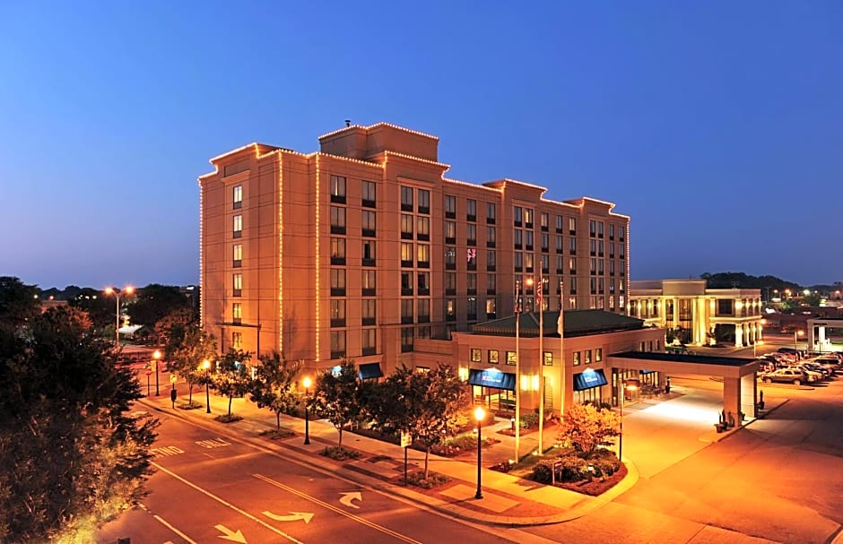 Hilton Garden Inn Virginia Beach Town Center