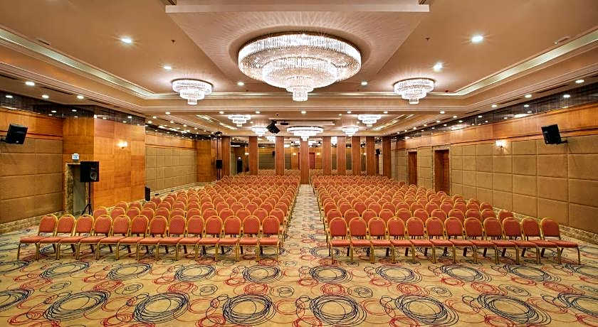 DoubleTree by Hilton Van