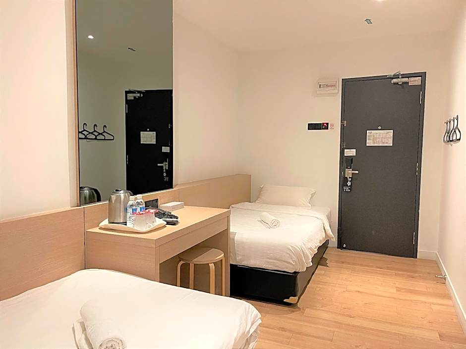 Victoria Station Hotel – Malacca , TX