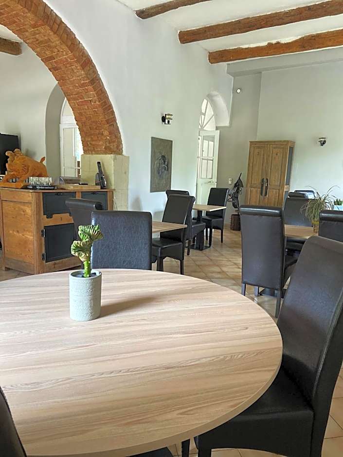 Logis Hotel Le Domaine de la Régalière