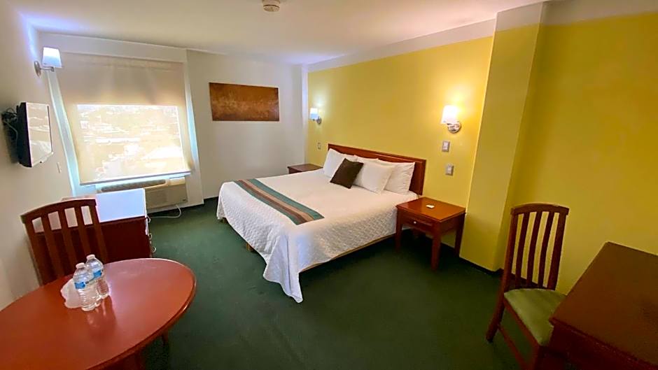 Hotel Enterprise Inn Poliforum