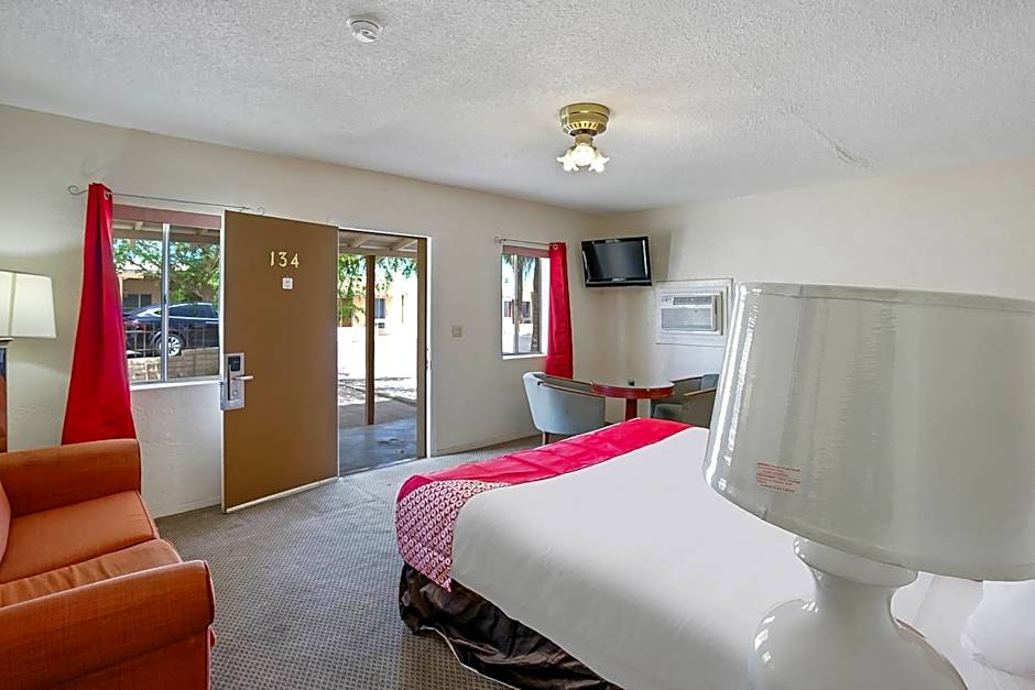 OYO Hotel Yuma AZ - I-8 US-95