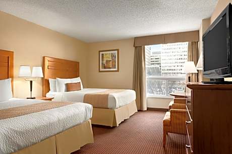 Queen Room with Two Queen Beds - Non-Smoking