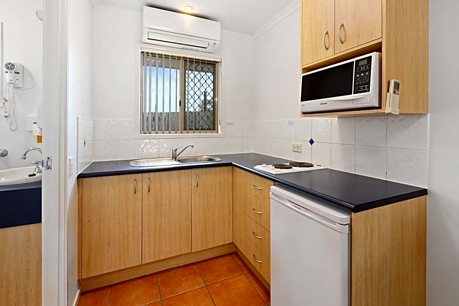 Browns Plains Motor Inn