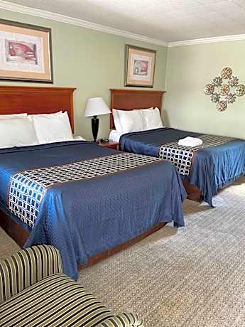 Standard Queen Room with Two Queen Beds