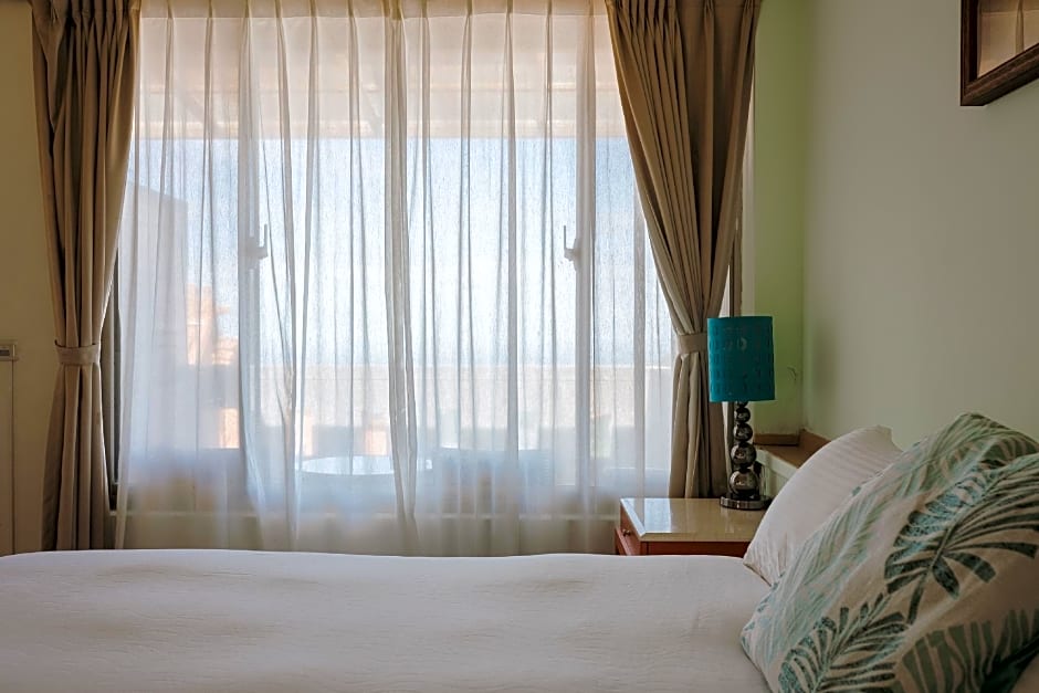 Mountain Traveler Inn