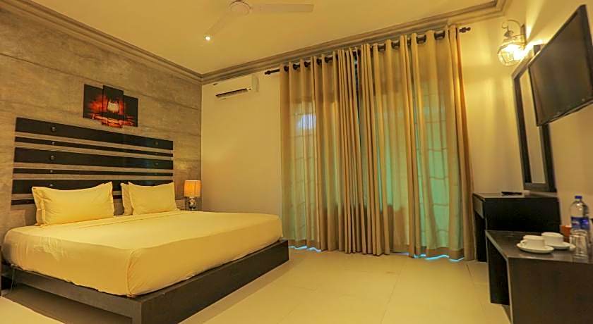 Summer Side Residence