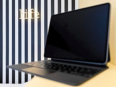 Pop Double Room with Sofa Bed