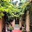 Le Patio d'Arles