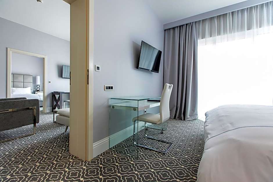 Royal Palm Hotel