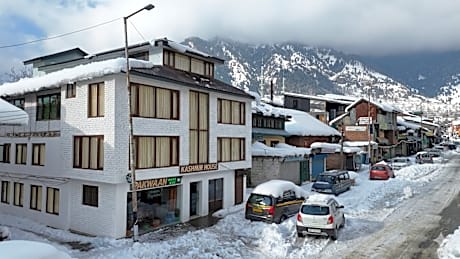 Kashmir house pahalgam