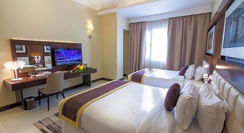 Premier Hotel