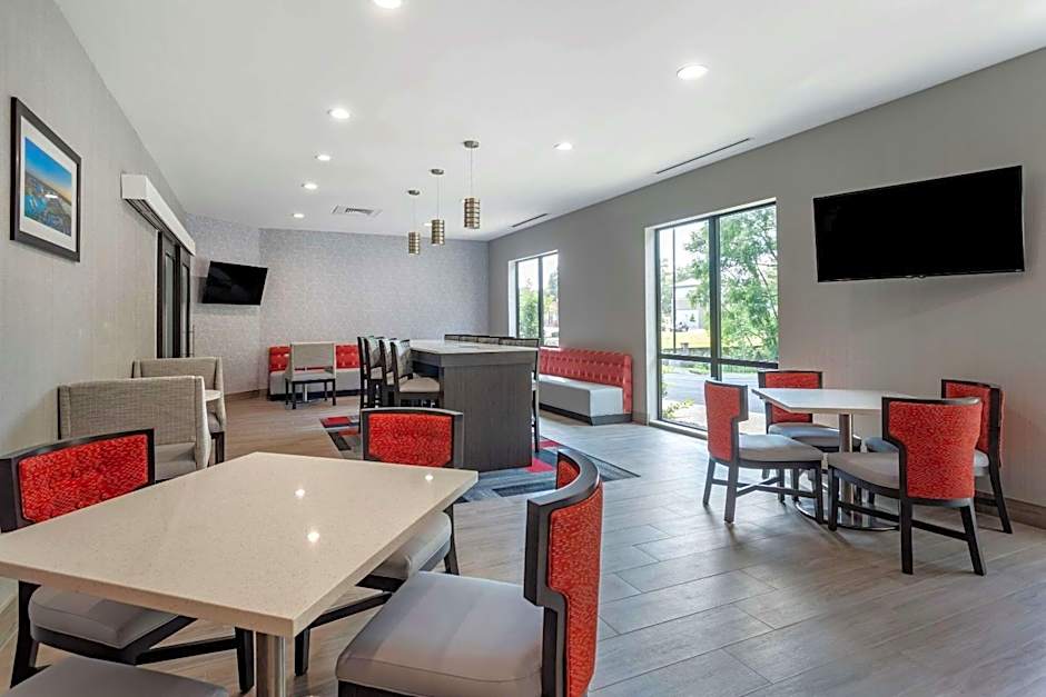 Comfort Inn & Suites Olive Branch - Memphis South