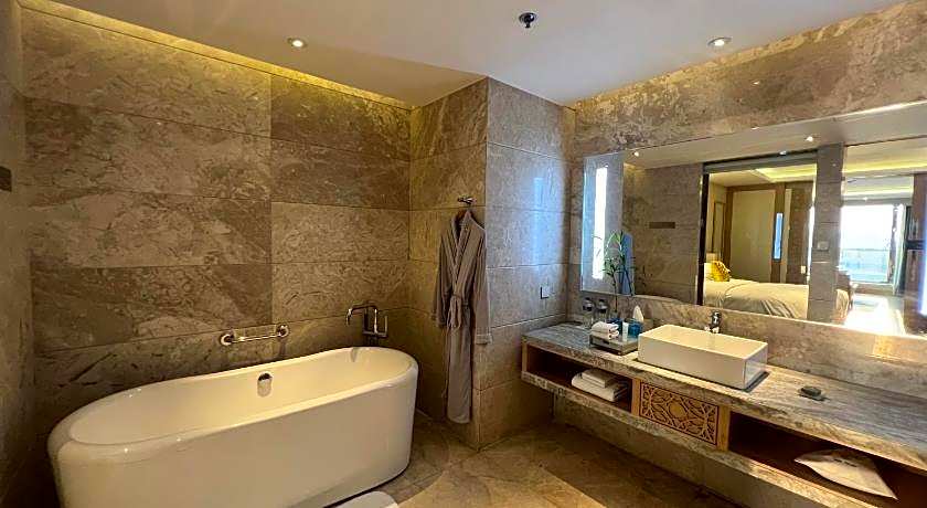 Renaissance Dhaka Gulshan Hotel