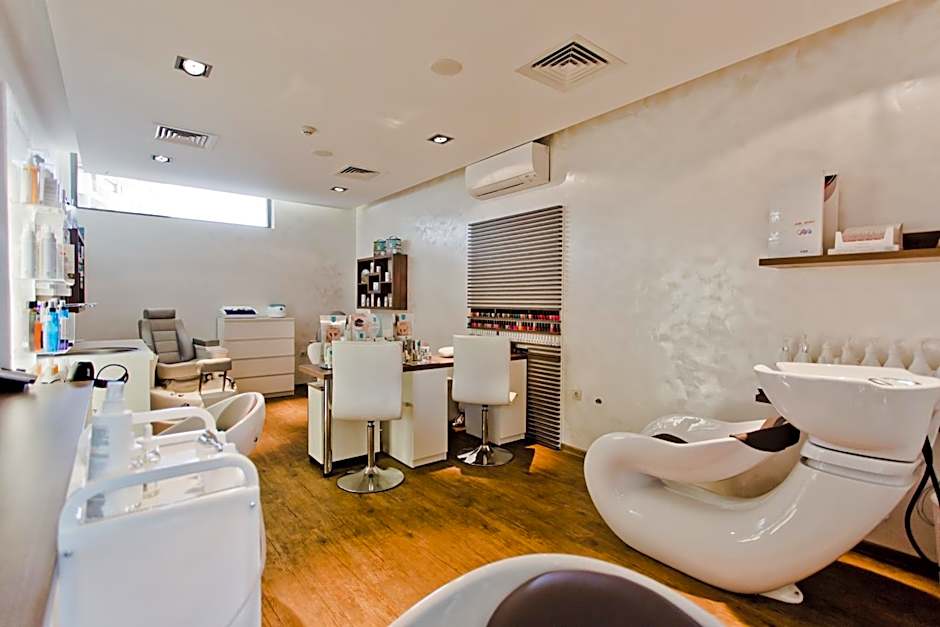 Galeon Residence & SPA