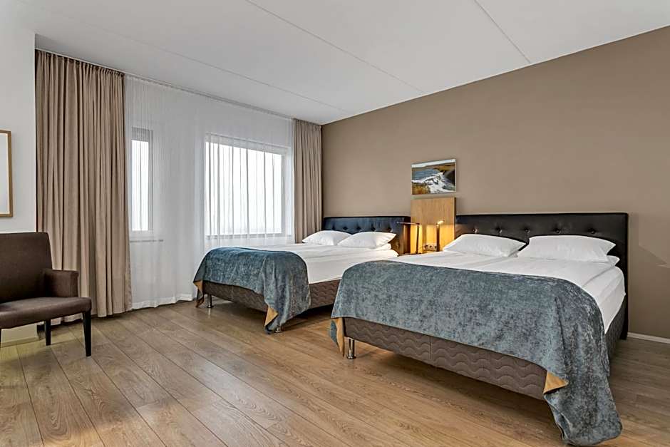 Airport Hotel Aurora Star