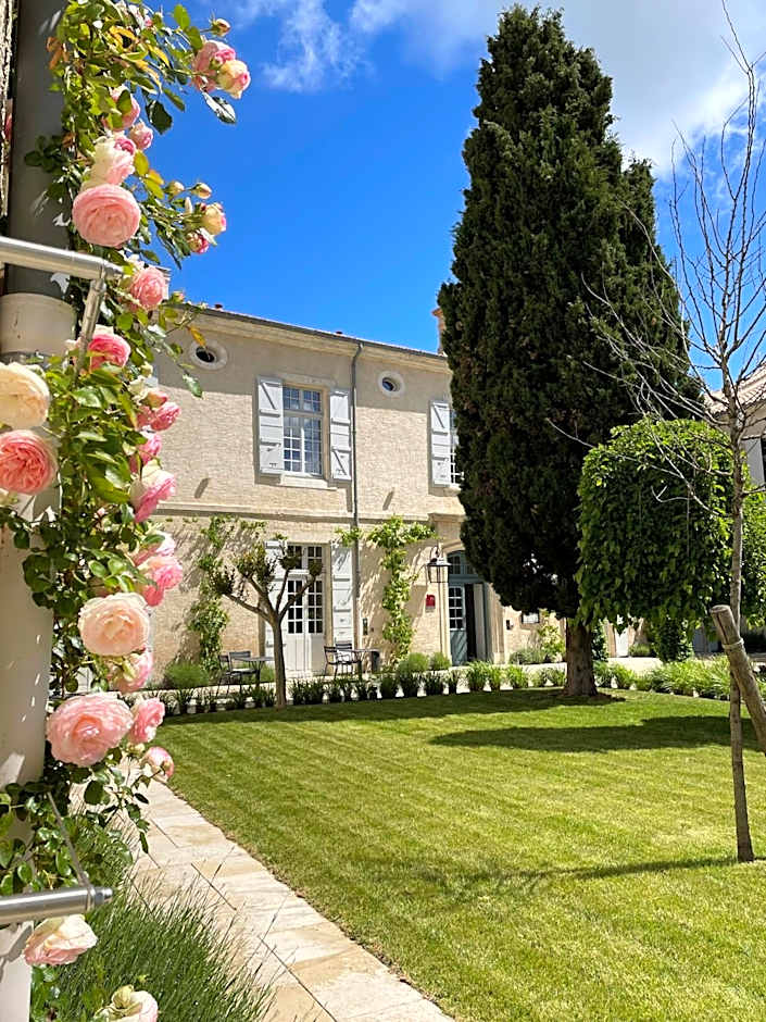 College des Doctrinaires, Hôtel, Résidence et SPA