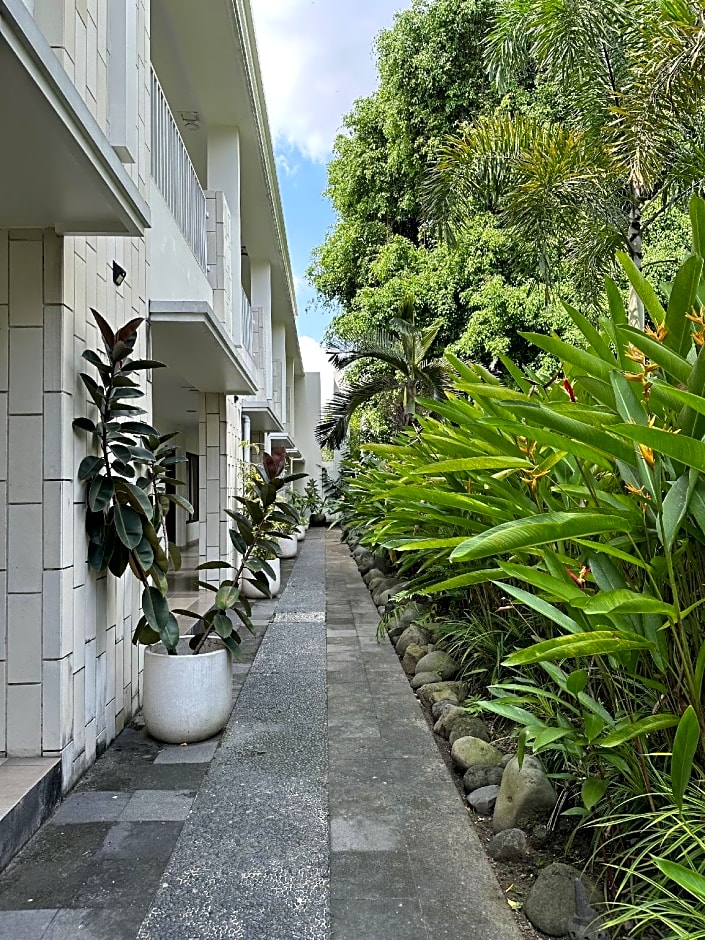 Sare Hotel Yogyakarta (Muslim Friendly)