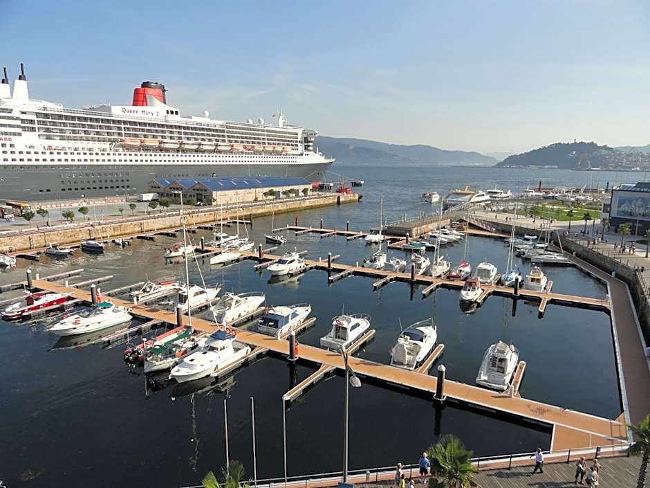 Hotel Compostela Vigo