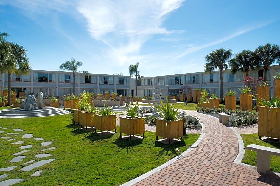 West Wing Boutique Hotel