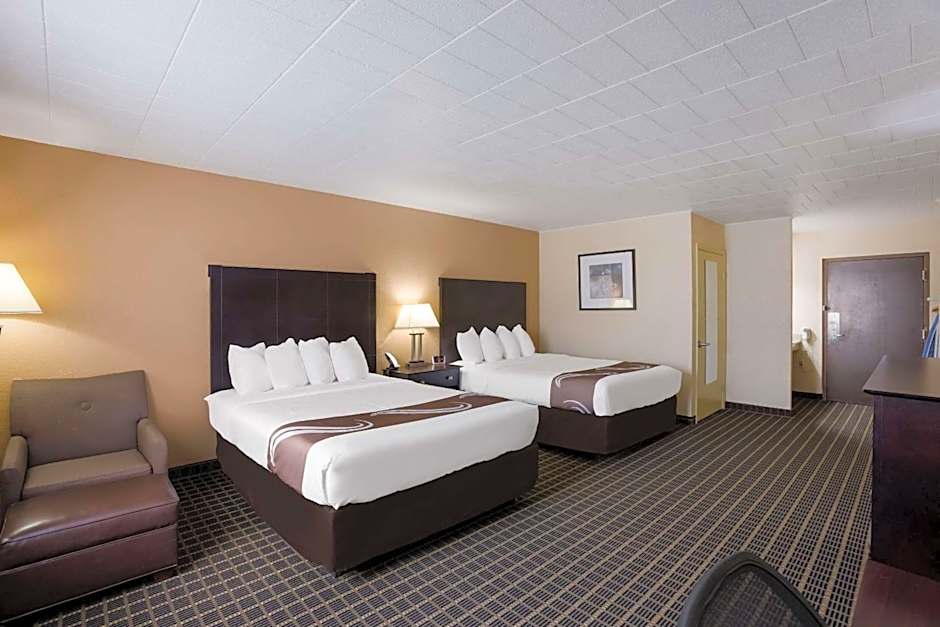 Quality Inn & Suites Big Rapids near University
